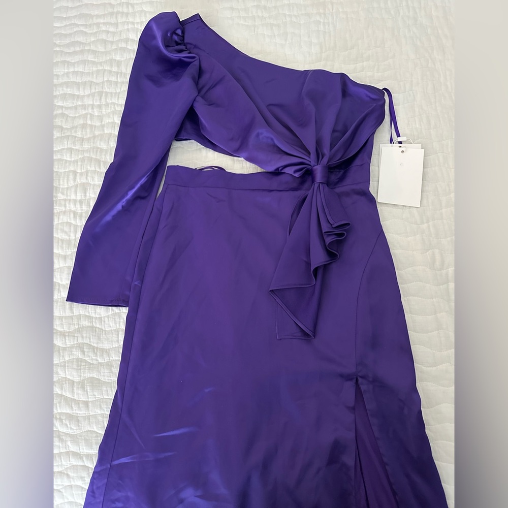 Mac Duggal PUFF ONE SLEEVE CUT OUT SIDE KNOT GOWN - Picture 4 of 6